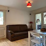 Bilocale Mandron 105
